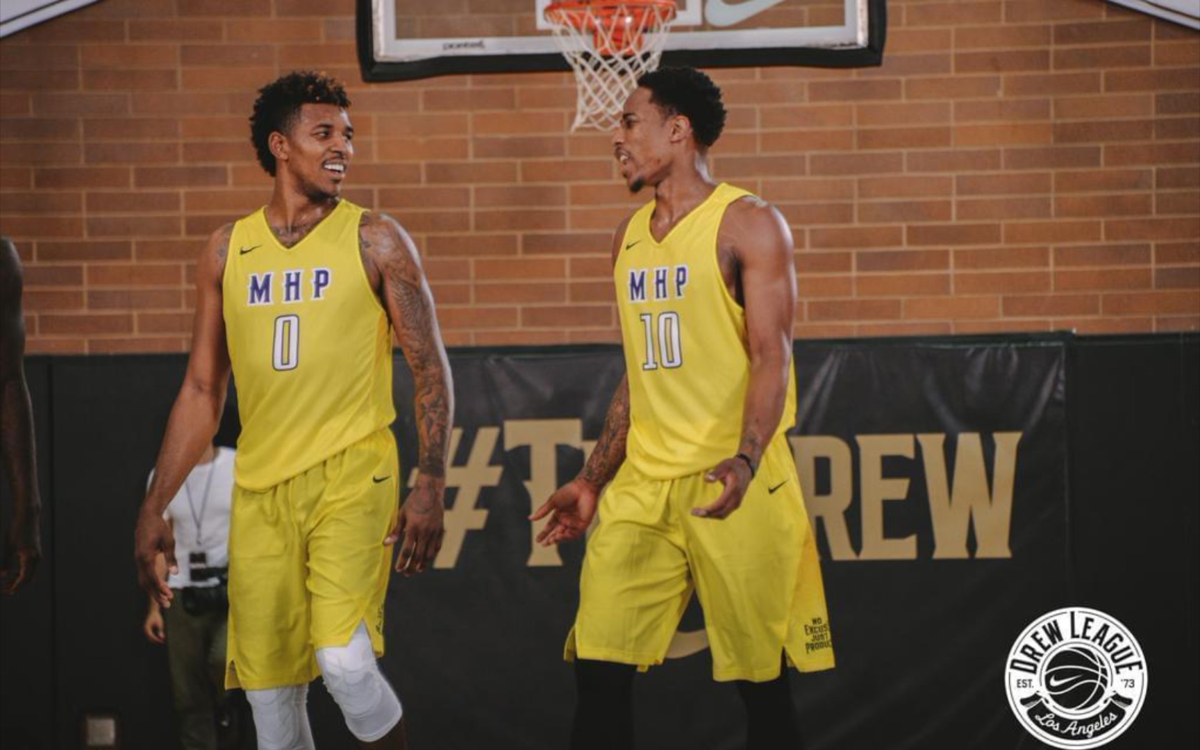 与之匹配的 与之匹配的