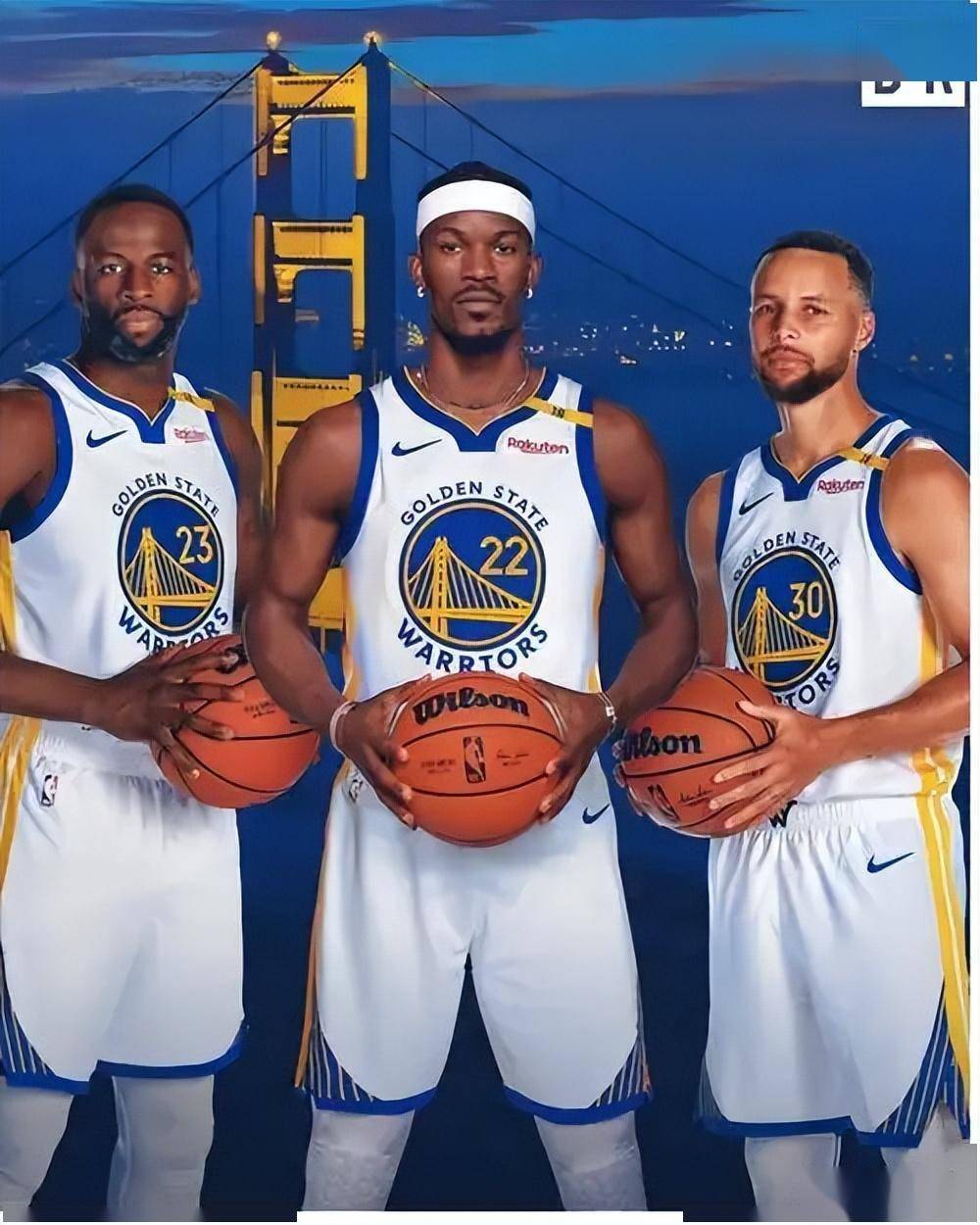 九里亜莲可 九里亜莲可