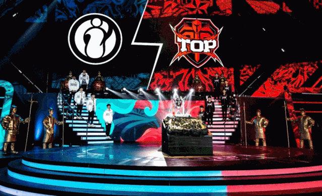 熟悉的牌桌 熟悉的牌桌